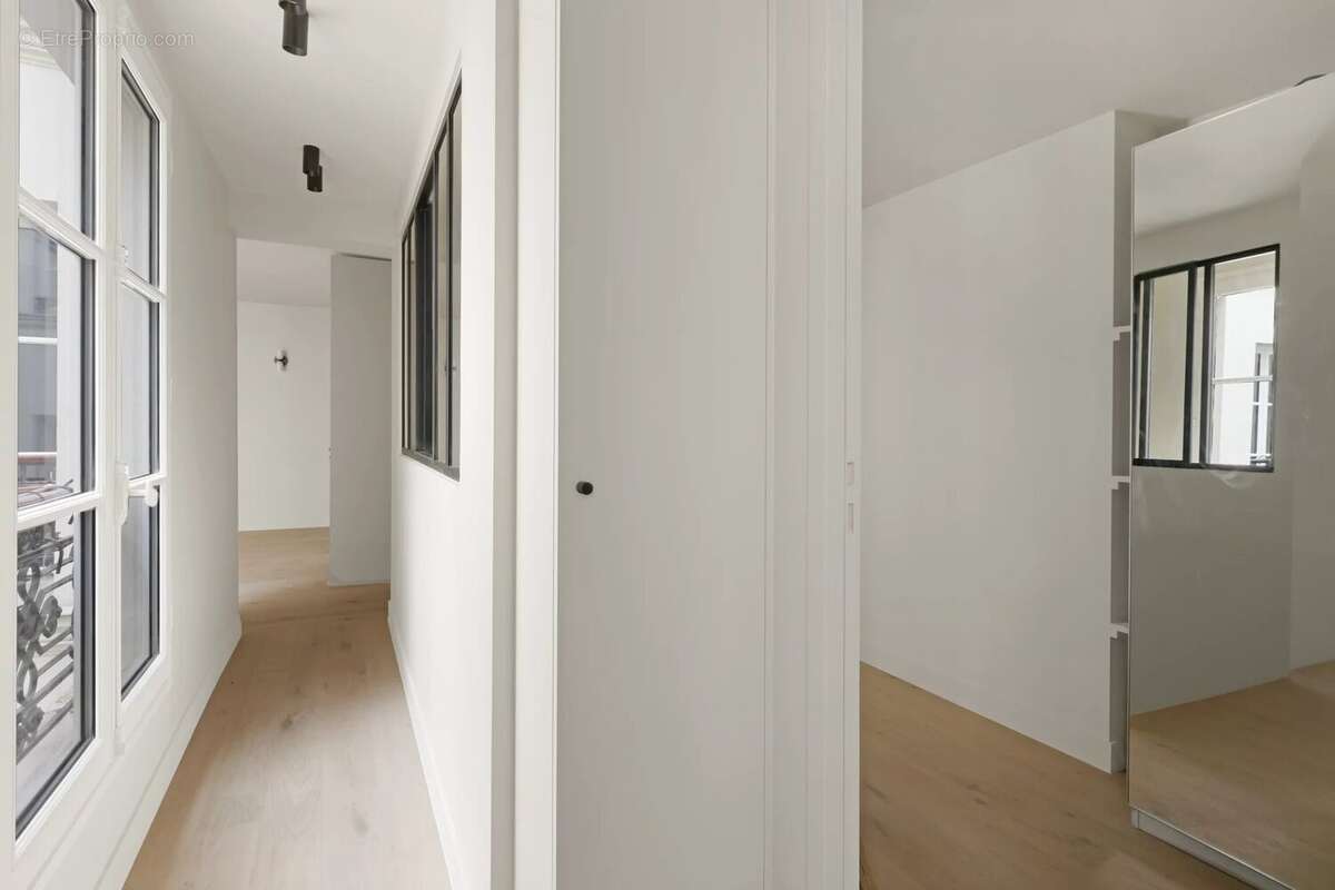 Appartement à PARIS-4E