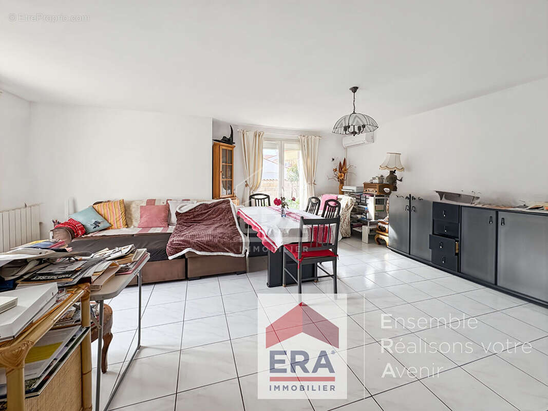 Maison à SAINT-CYPRIEN