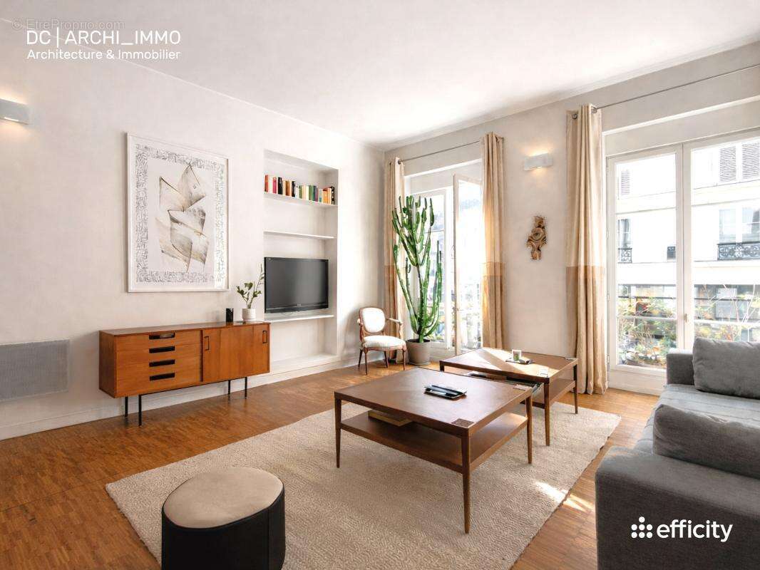 Appartement à PARIS-17E