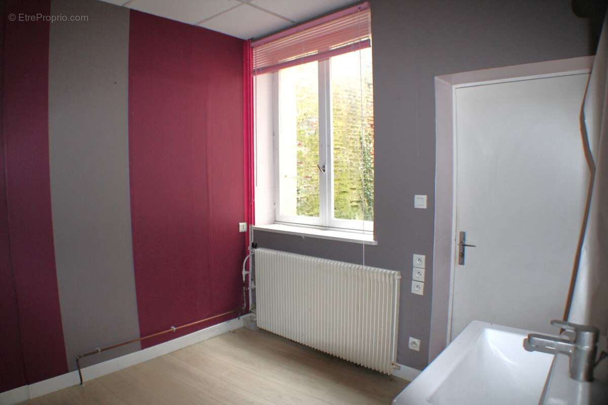 Appartement 150 m² à Givet  - photo 46