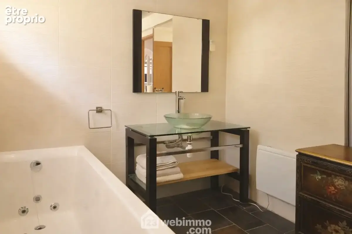 Maison 6 pièces 190 m² à vendre à Le Thoronet (83340) - photo 55