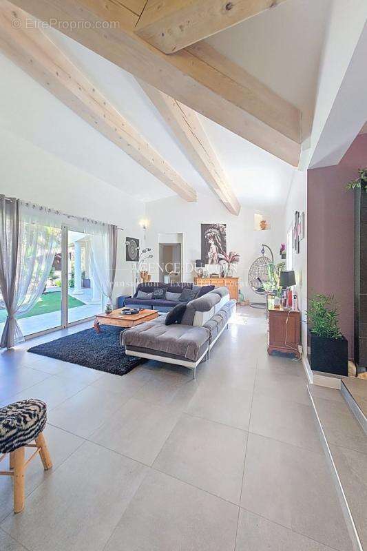 Maison à DRAGUIGNAN