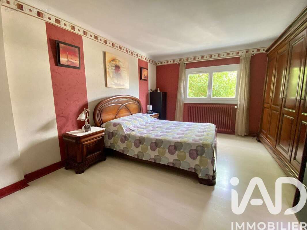 Photo 8 - Maison à VIRY-CHATILLON