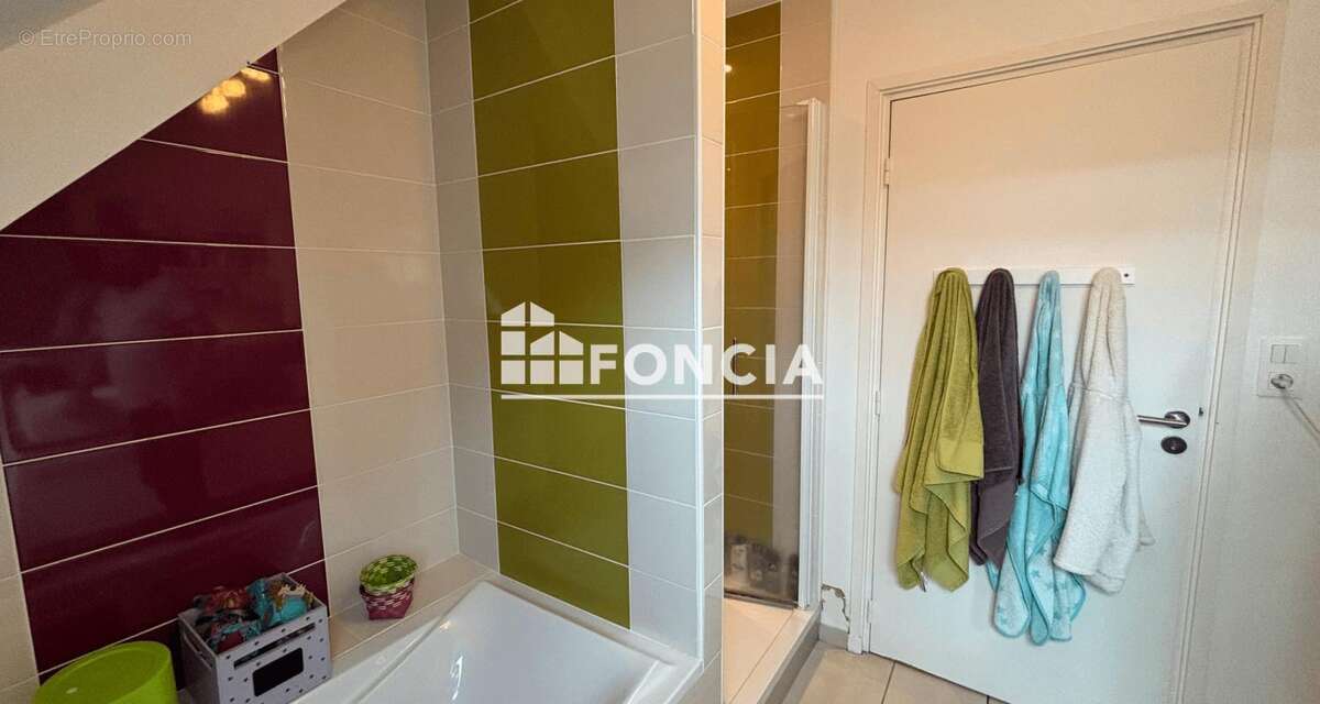 Maison contemporaine de 205 m² à Saint-Règle – À proximité immédiate d'Amboise - photo 13