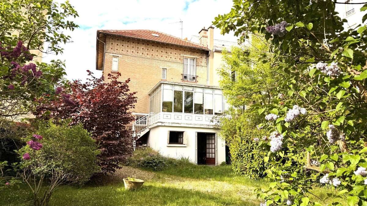 Maison à BOIS-COLOMBES