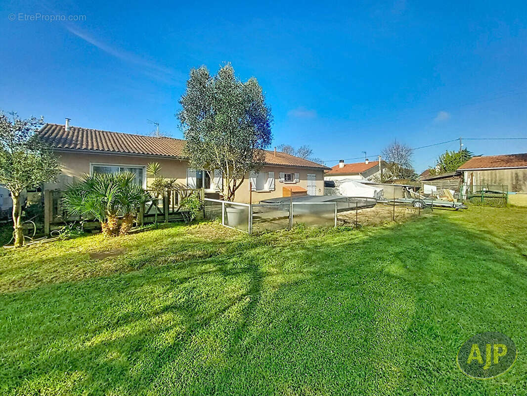 Maison à GAILLAN-EN-MEDOC