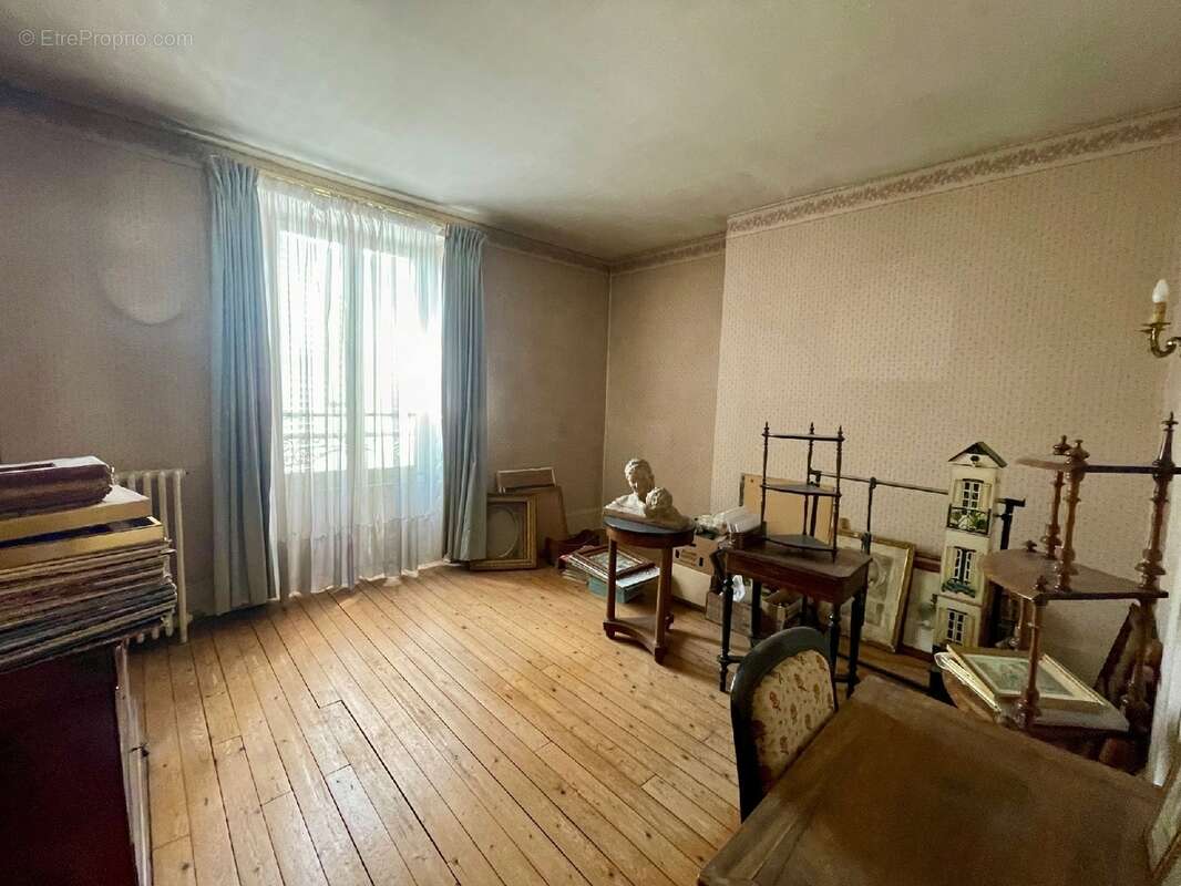 Maison à MILLY-LA-FORET