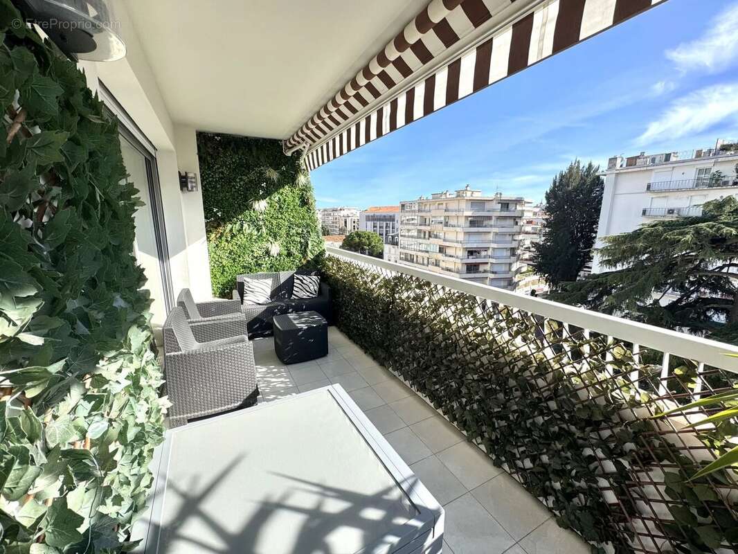 Appartement à CANNES