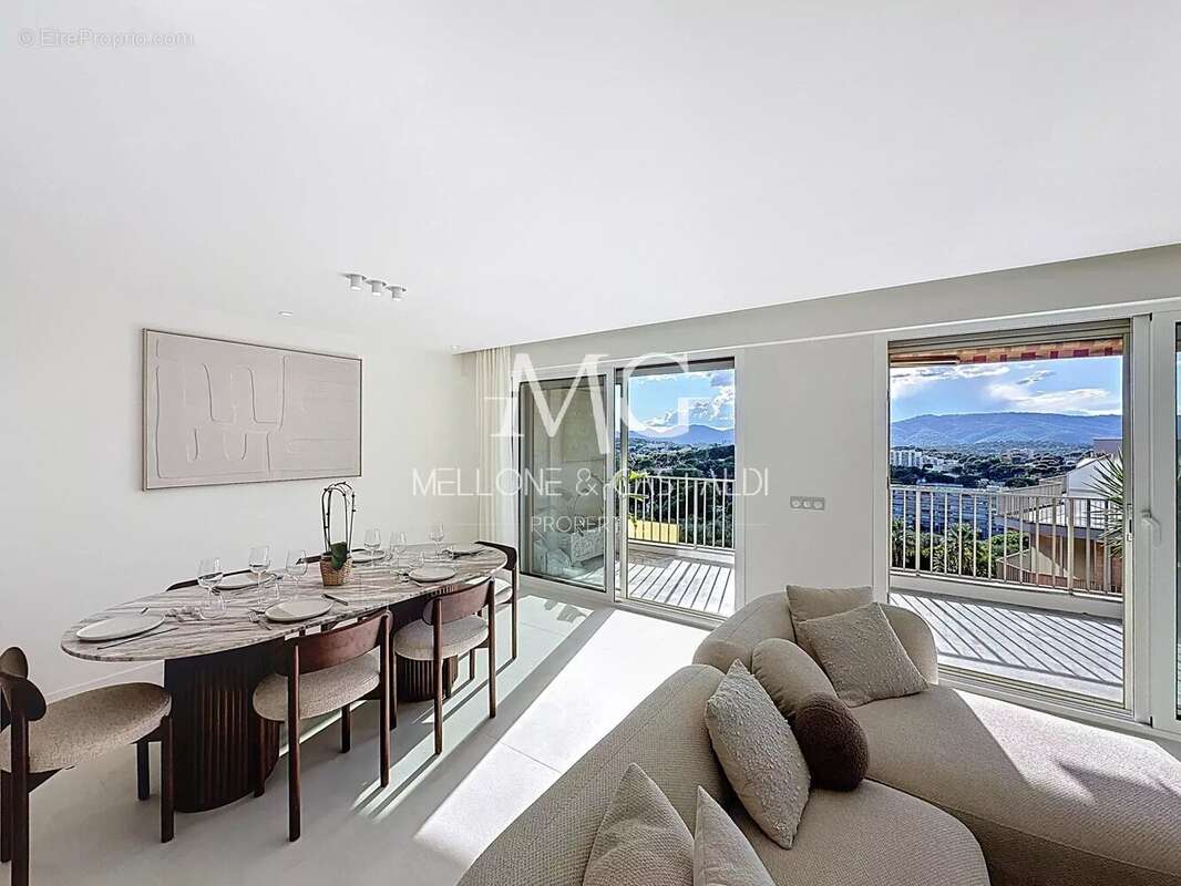 Appartement à LE CANNET