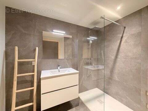 Maison 140 m² à Annecy  - photo 2