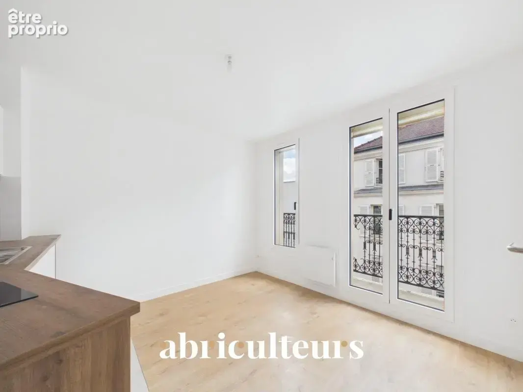 Bel appartement lumineux avec balconnet, au calme dans le 18ème arrondissement de Paris - photo 3