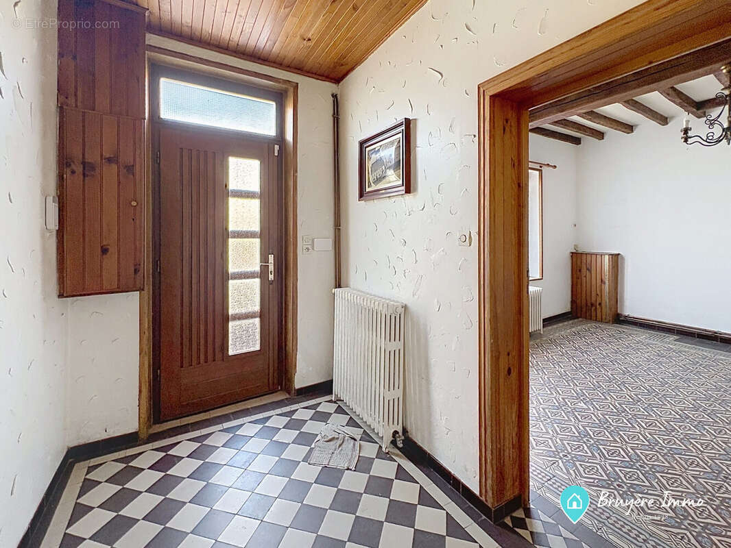Maison 220 m² à Glageon  - photo 2