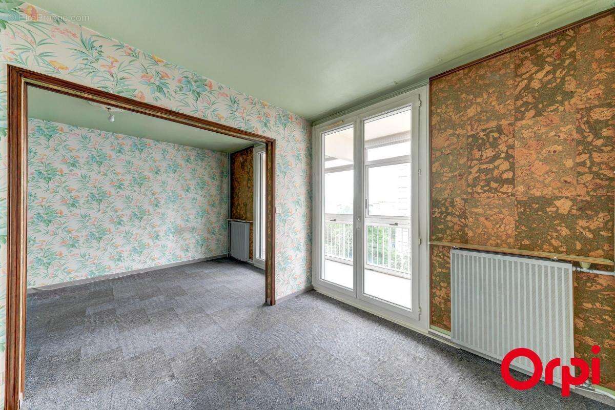 Appartement à VENISSIEUX