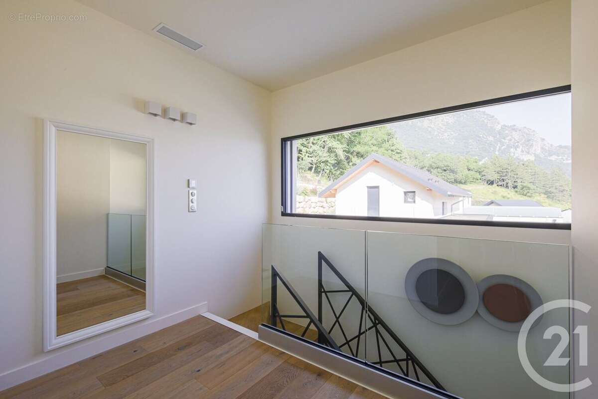 Maison à SAINT-MARTIN-LE-VINOUX