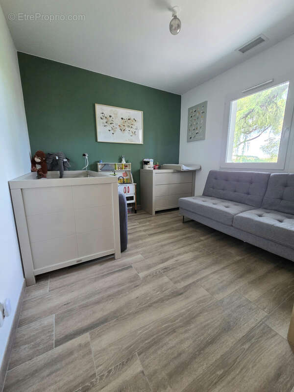 Maison à SAINT-BRES