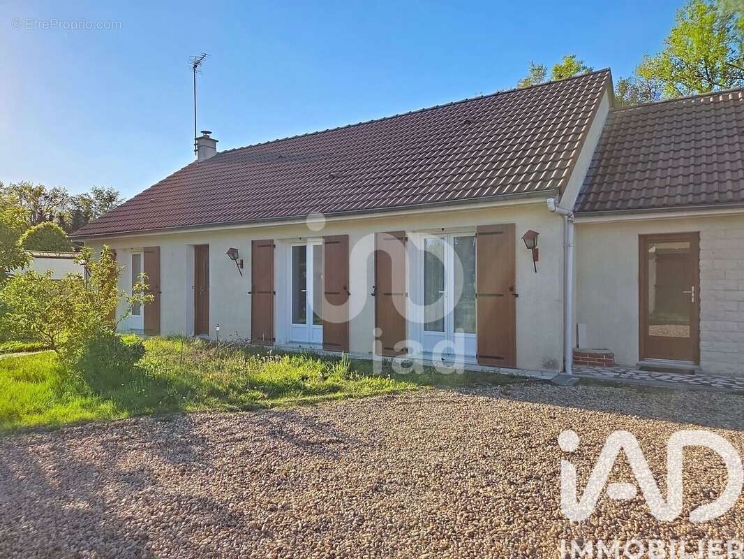 Photo 3 - Maison à VIGNOUX-SUR-BARANGEON