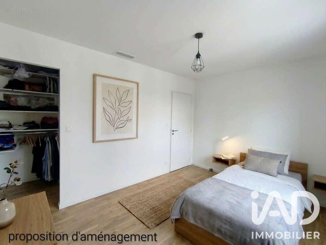 Maison 148 m² à La Chapelle-Des-Fougeretz  - photo 8