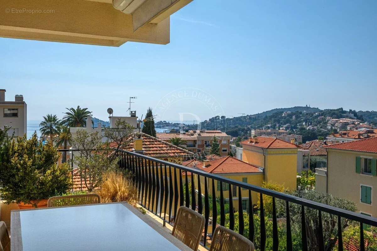 Appartement à BEAULIEU-SUR-MER