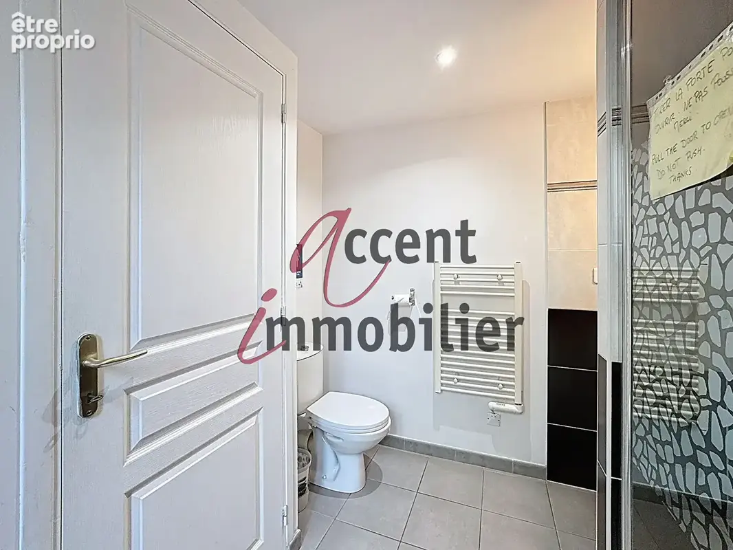 Exclusivité - l'isle-sur-la-sorgue - centre-ville - photo 13