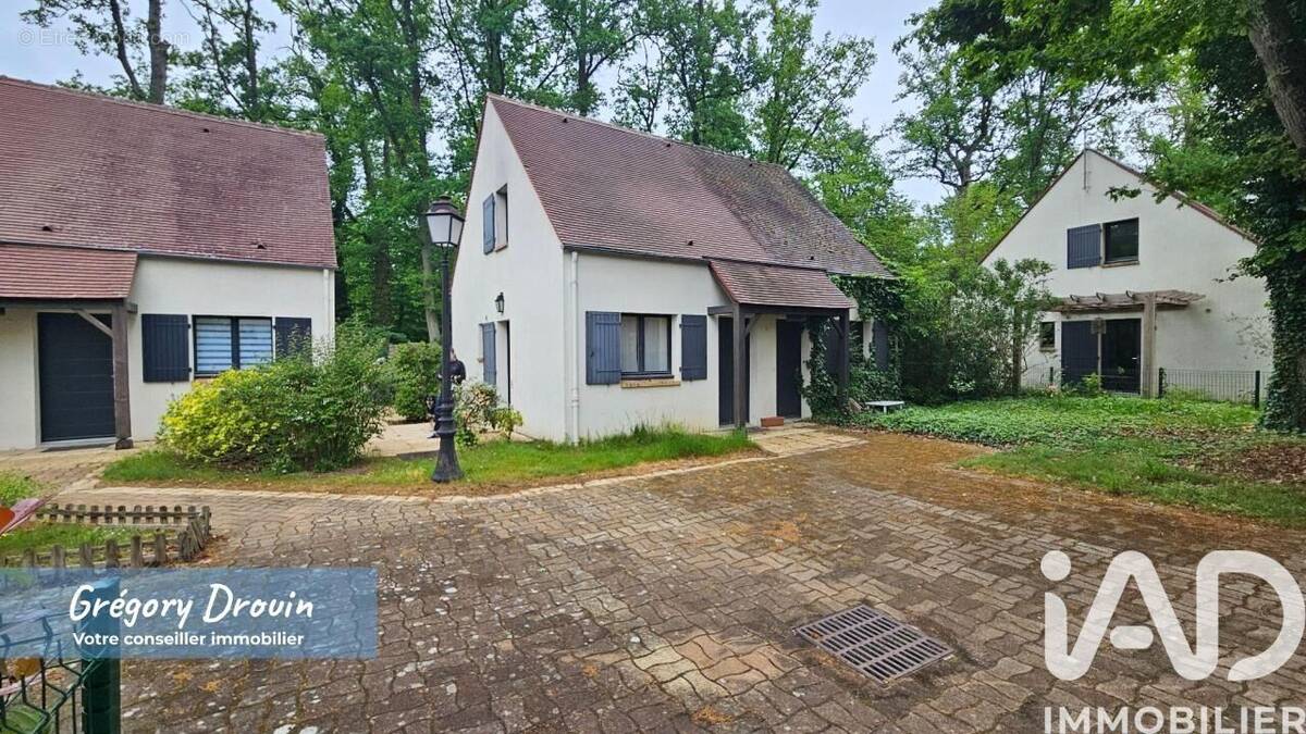 Photo 1 - Maison à ARBONNE-LA-FORET