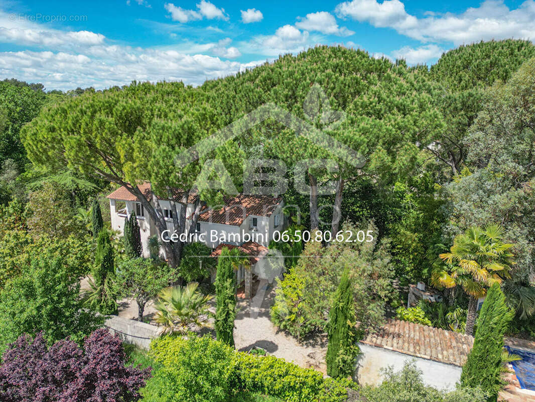Maison à SAINT-MAXIMIN-LA-SAINTE-BAUME