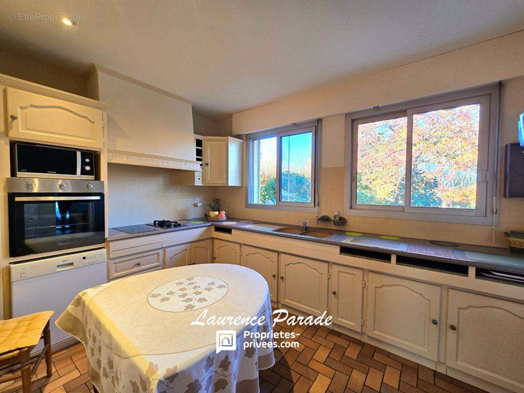 Maison à MONTPON-MENESTEROL