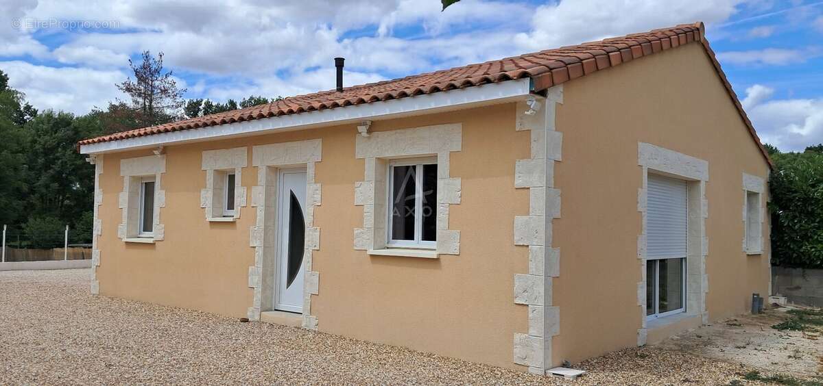 Maison à GOND-PONTOUVRE