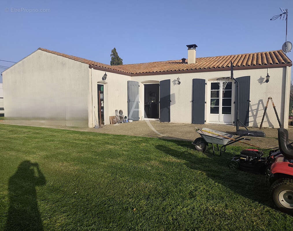 Maison avec grand terrain - photo 2