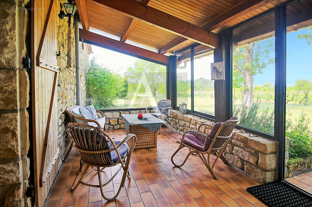 Maison à MONTAYRAL