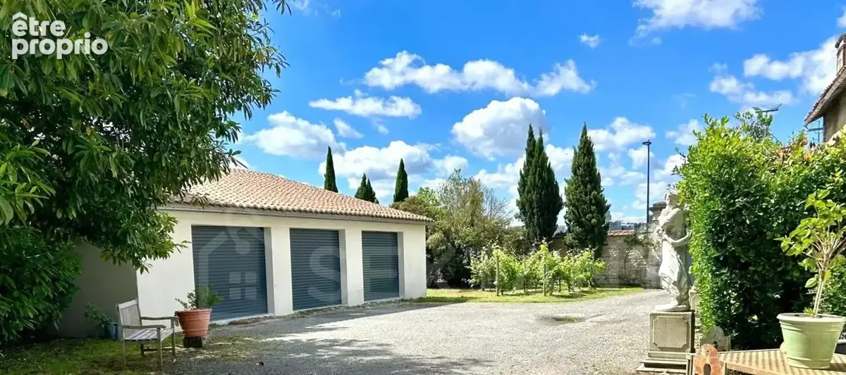 Élegante demeure de caractere aux portes de cognac  488 m² habitables  jardin de 2 610 m² - photo 15