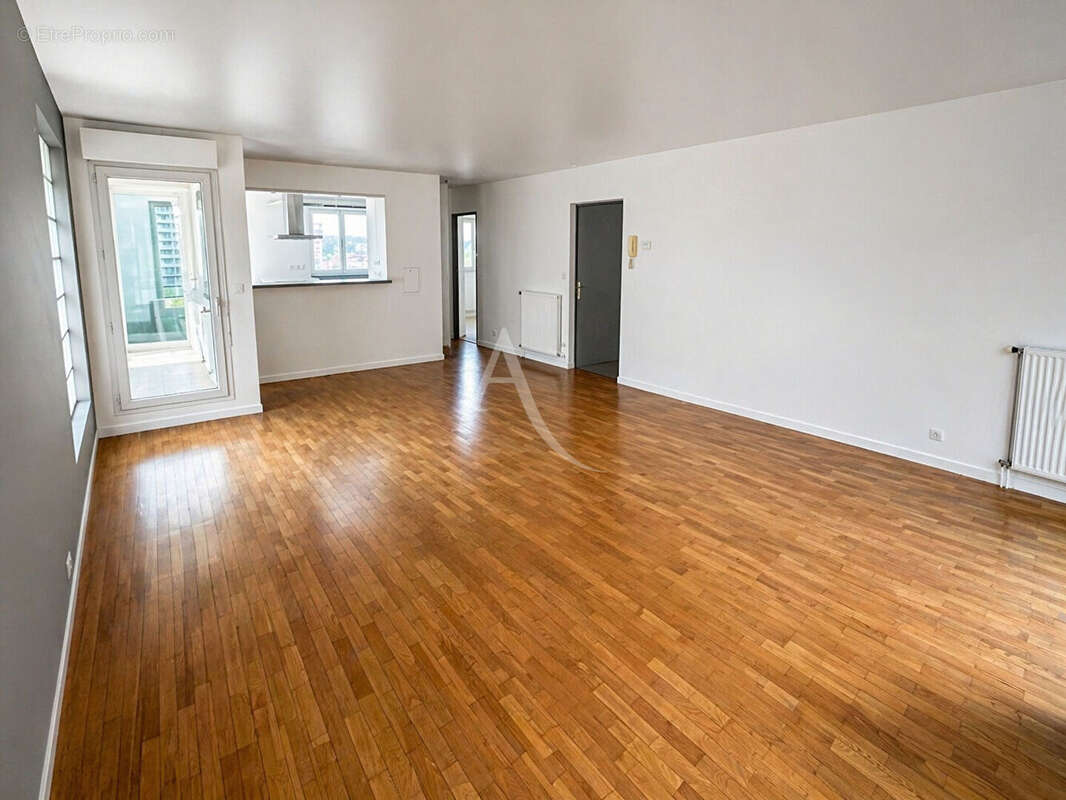 Appartement à CHAVILLE