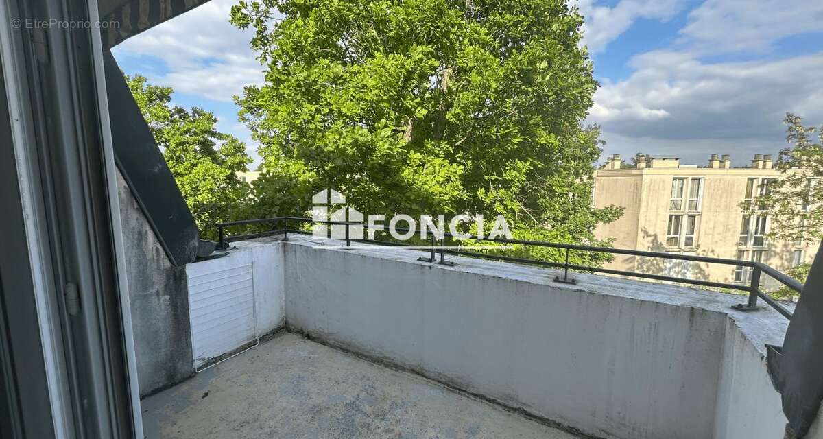 Appartement à LE PLESSIS-TREVISE