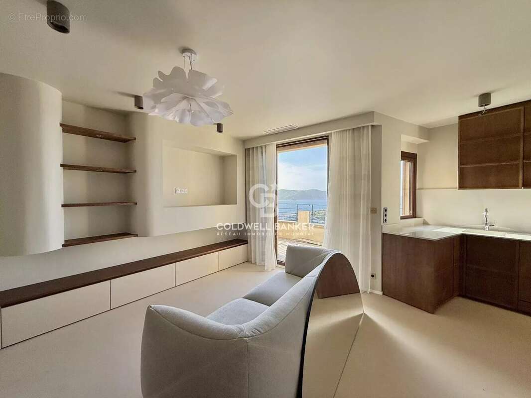 Appartement à CALVI