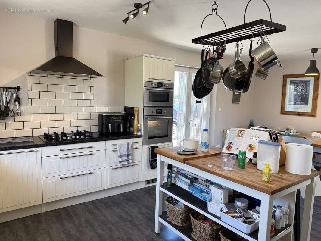 Maison à SAINT-FORT-SUR-GIRONDE