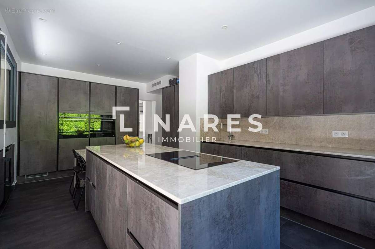 Maison à MARSEILLE-8E