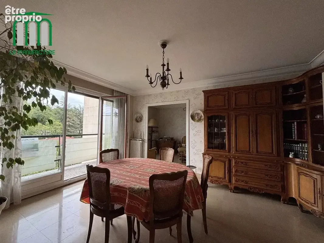 Saint etienne cours gustave nadaud - proche chavanelle - appartement t4 91,03m2 avec 2 grands balcons et cave - photo 4