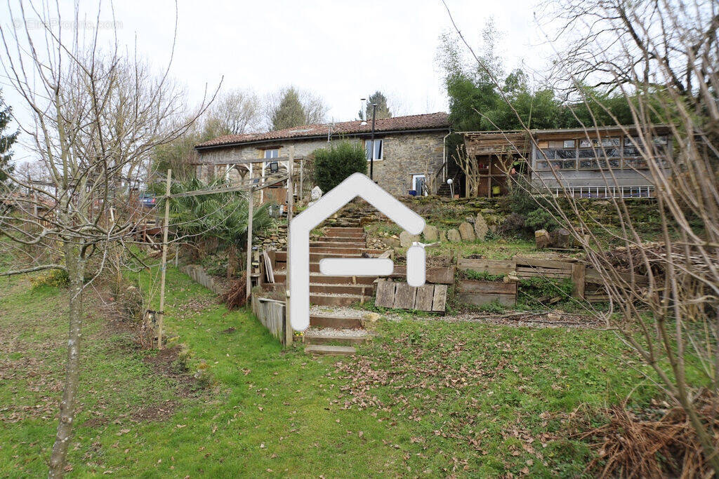 Maison à LA BASTIDE-DE-SEROU