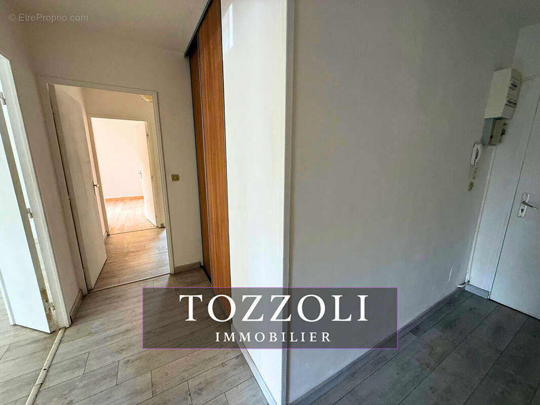 Appartement à SAINT-QUENTIN-FALLAVIER