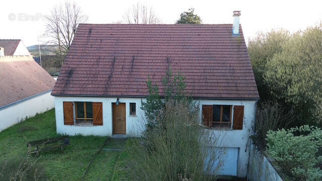 Maison Traditionnelle à Labruyère   Plain-Pied et Potentiel - photo 16