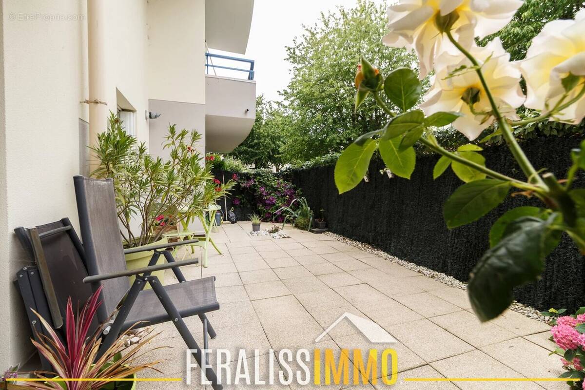 Appartement à JOUY-LE-MOUTIER