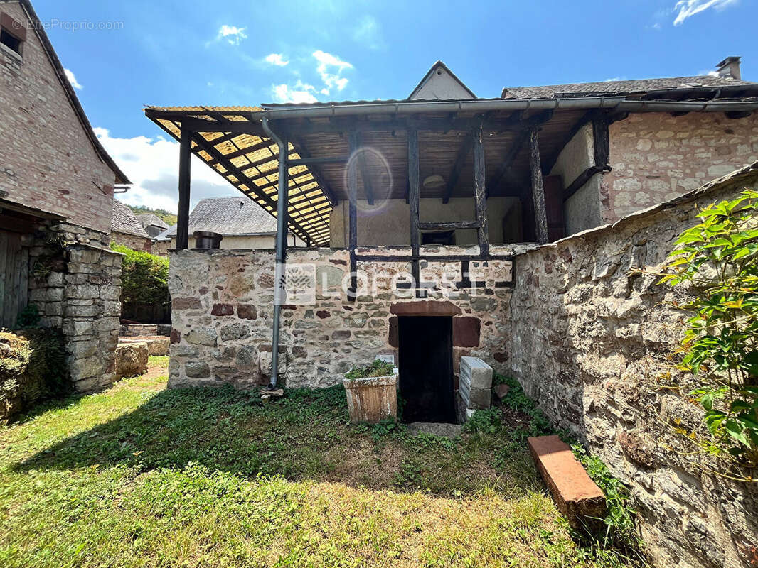 Maison à VALADY
