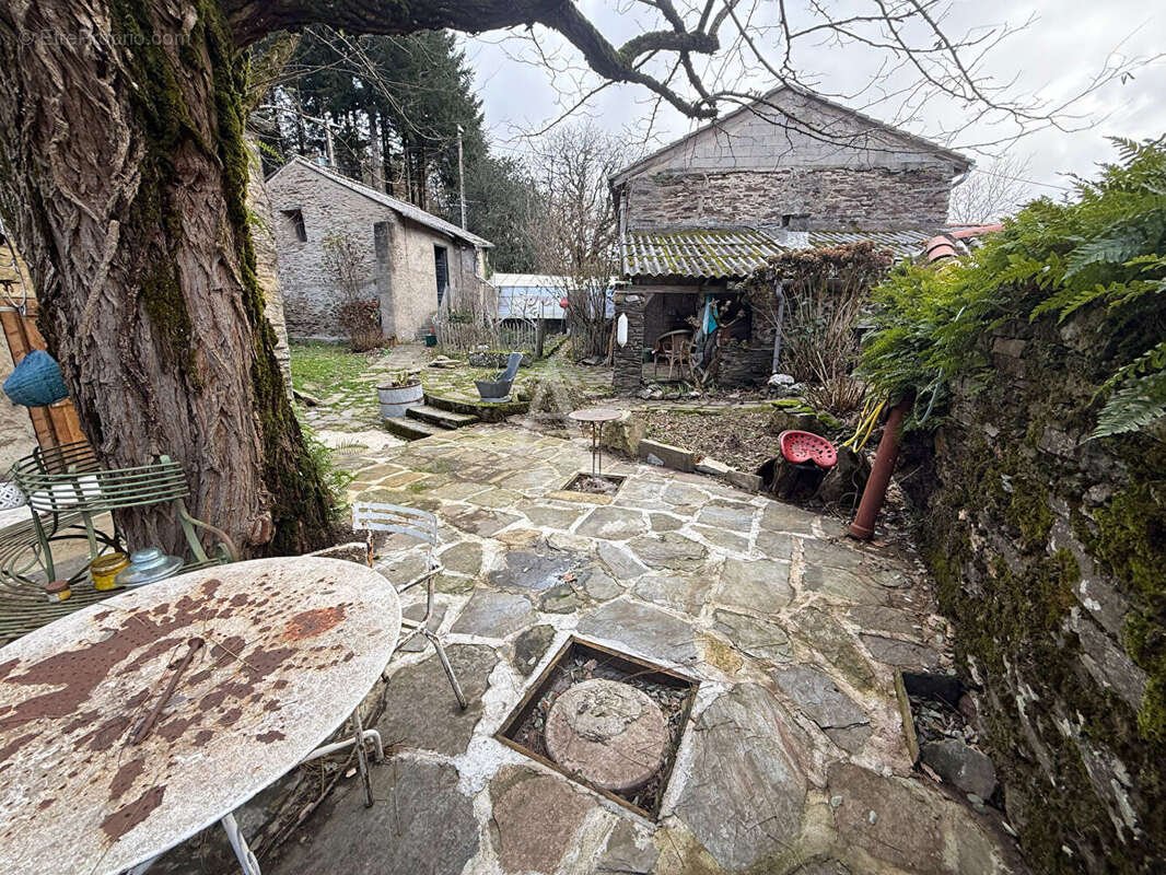 Maison à MIRAVAL-CABARDES