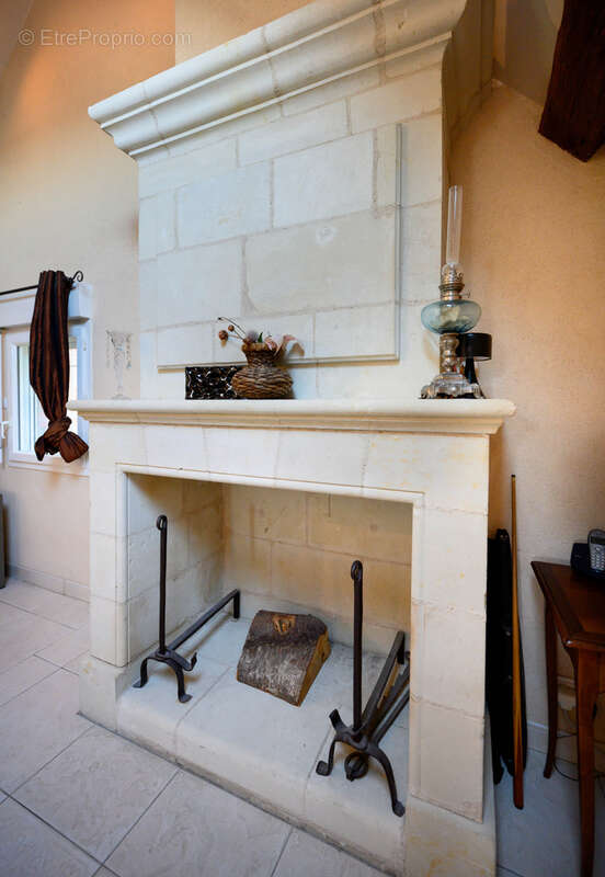 Maison à LA MEMBROLLE-SUR-CHOISILLE