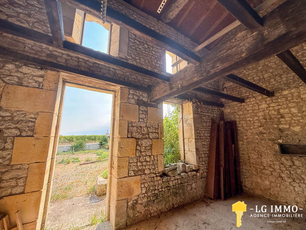 Propriété Charentaise au charme intemporel - photo 28
