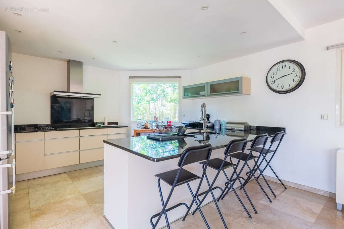 n°2 - Maison à MARSEILLE-13E