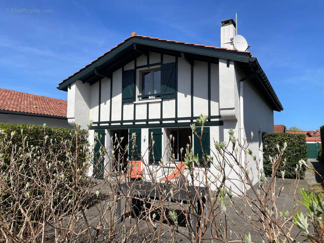 Maison à URRUGNE