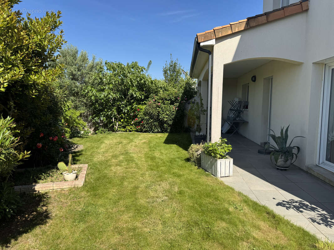 Maison à MIGNE-AUXANCES