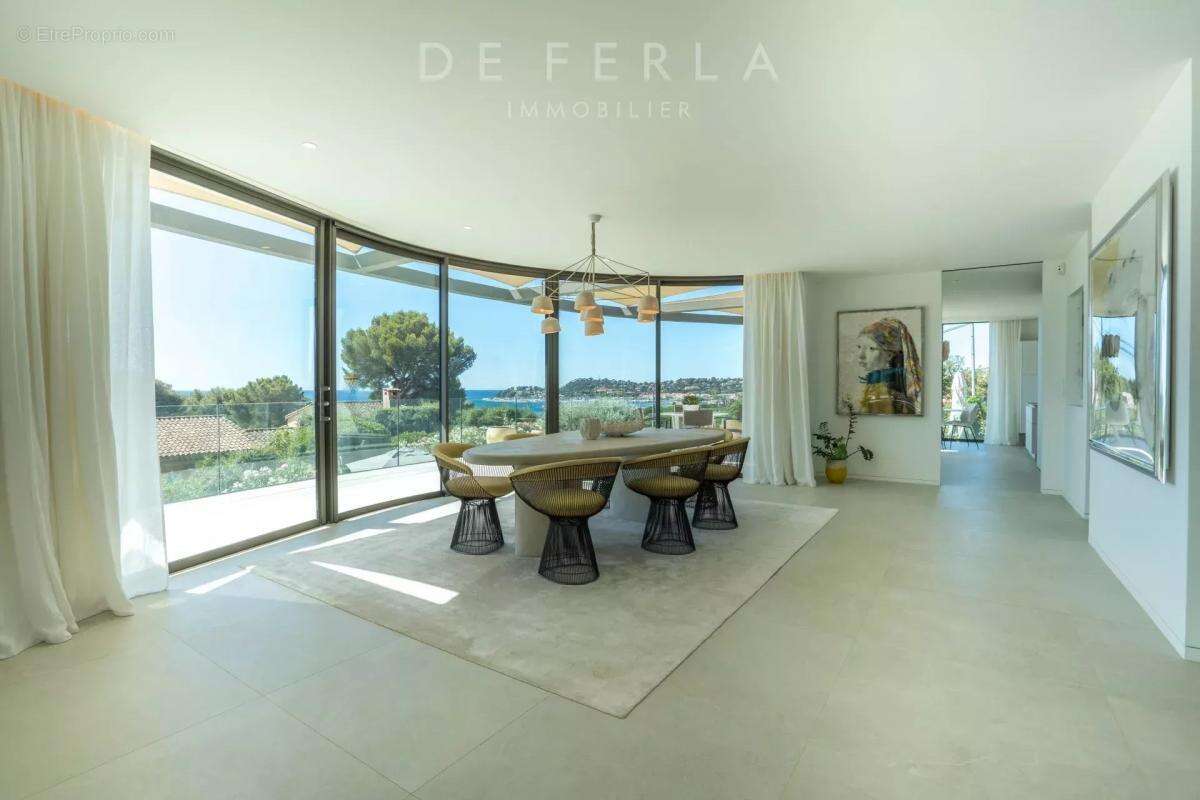 Maison à CAVALAIRE-SUR-MER