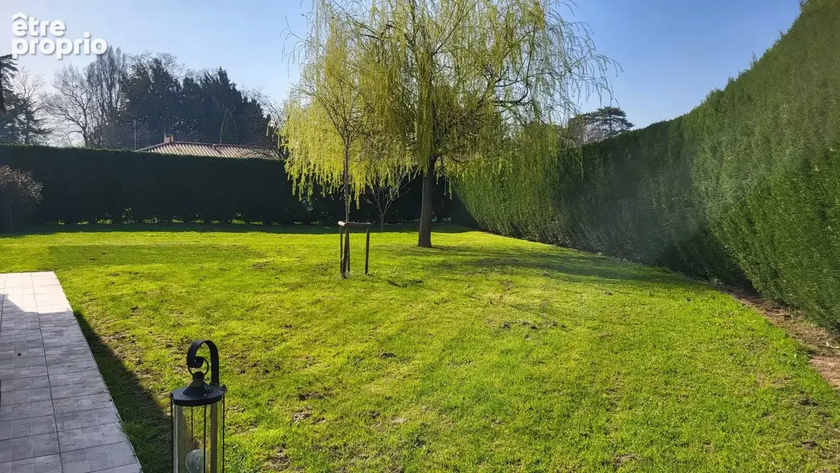 Maison 7 pièces 102 m² à vendre à La Chapelle-De-Guinchay (71570) - photo 7