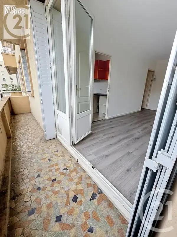 Appartement 3 pièces 66 m² à vendre à Lyon-7e (69007) - photo 1